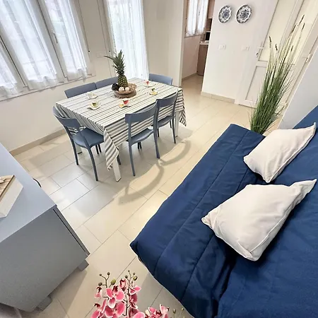 Nora Apartment *