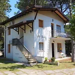 Nora Apartament *