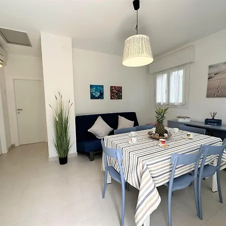 Nora * Lignano Sabbiadoro