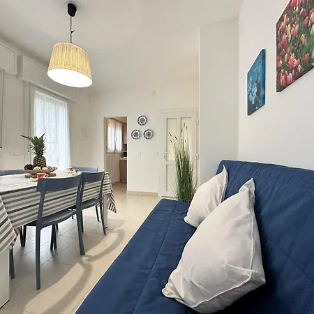Nora Apartment *